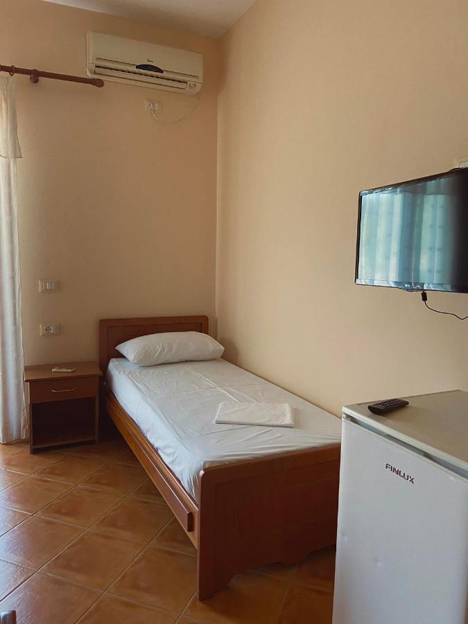 Maria Rentals Radhimë Exteriér fotografie