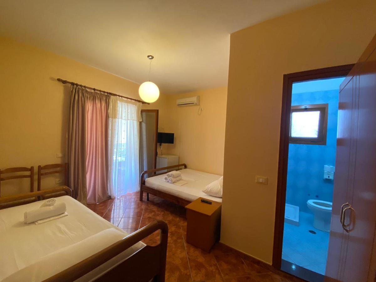 Maria Rentals Radhimë Exteriér fotografie